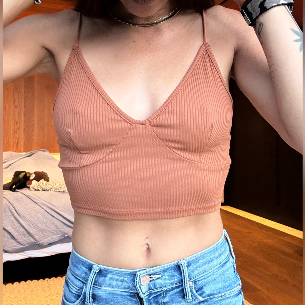 SHEIN Brown Ribbed Crop Top
